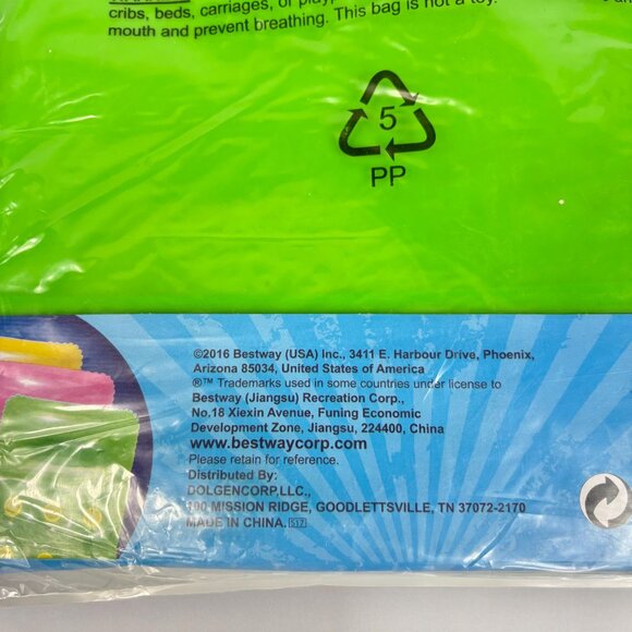 H2O Go Bestway 18 Pocket French Mat Green 67"x29"x12" Inflatable Pool Float - Picture 4 of 4